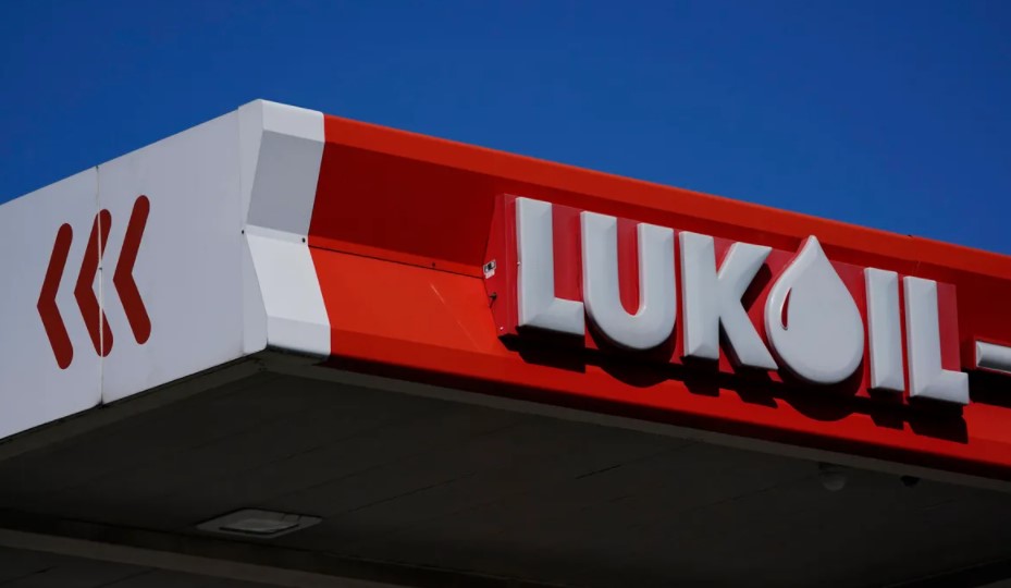 Ödeme hizmeti sunan Wex, enerji devi LukOil ile bağlarını kopardı